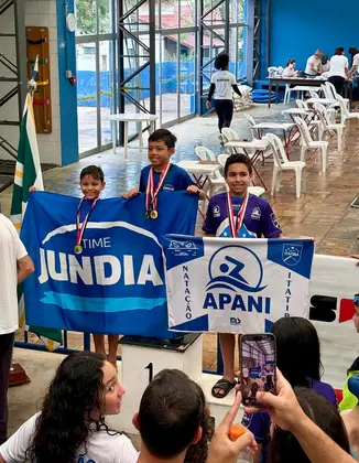 Foto 2 de APANI conquista 28 medalhas no Pró-Natação 2026 e leva cinco nadadores à final estadual