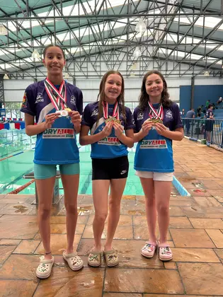 Foto 17 de APANI conquista 28 medalhas no Pró-Natação 2026 e leva cinco nadadores à final estadual